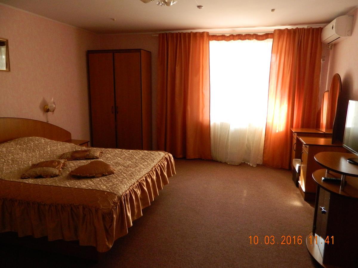 Hotel Druzhba Oleksandriia Екстериор снимка