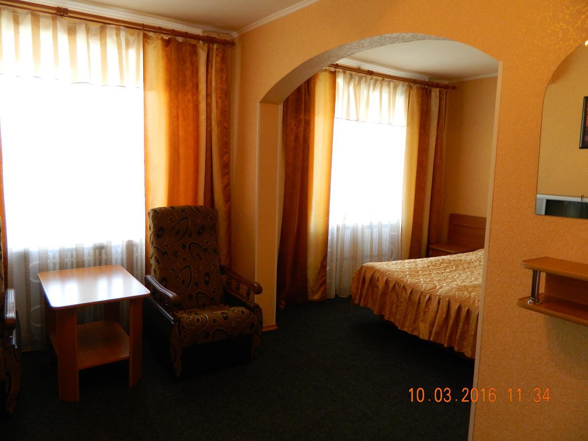 Hotel Druzhba Oleksandriia Екстериор снимка